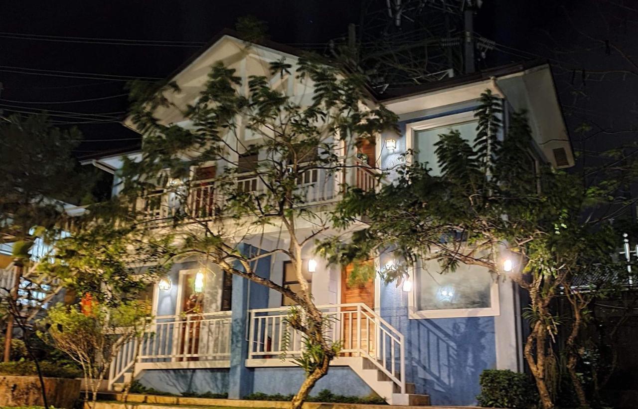 The Carmelence Lodge Tagaytay City Exterior photo